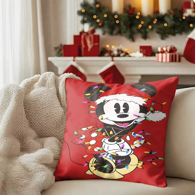 Świąteczne poszewki na poduszki Mickey Mouse